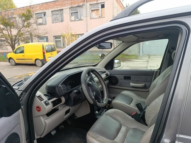 Серый Ленд Ровер Фрилендер, объемом двигателя 1.8 л и пробегом 245 тыс. км за 2800 $, фото 9 на Automoto.ua