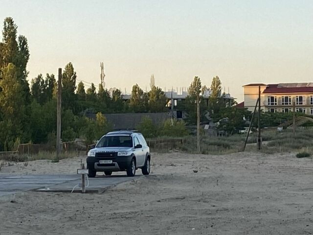 Сірий Ленд Ровер Freelander, об'ємом двигуна 2 л та пробігом 255 тис. км за 6600 $, фото 5 на Automoto.ua