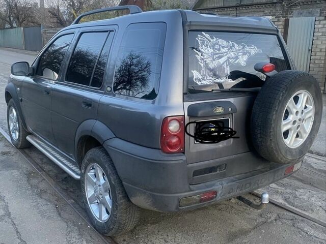 Серый Ленд Ровер Фрилендер, объемом двигателя 0 л и пробегом 230 тыс. км за 2900 $, фото 1 на Automoto.ua