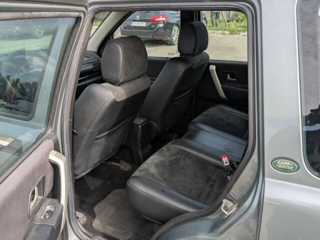 Сірий Ленд Ровер Freelander, об'ємом двигуна 2 л та пробігом 189 тис. км за 5500 $, фото 10 на Automoto.ua