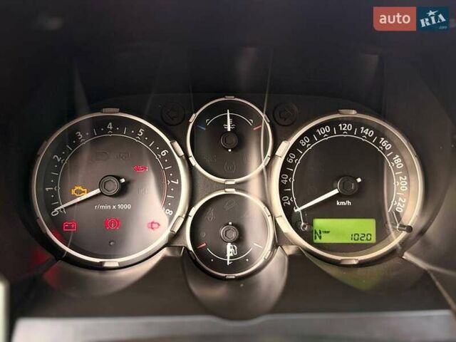 Серый Ленд Ровер Фрилендер, объемом двигателя 2.5 л и пробегом 227 тыс. км за 6799 $, фото 21 на Automoto.ua