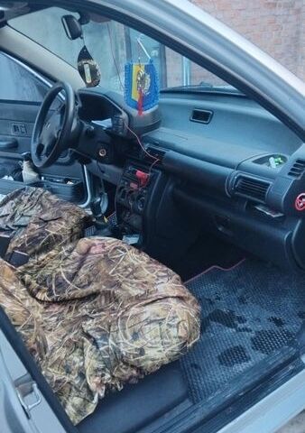 Серый Ленд Ровер Фрилендер, объемом двигателя 1.8 л и пробегом 258 тыс. км за 6300 $, фото 4 на Automoto.ua