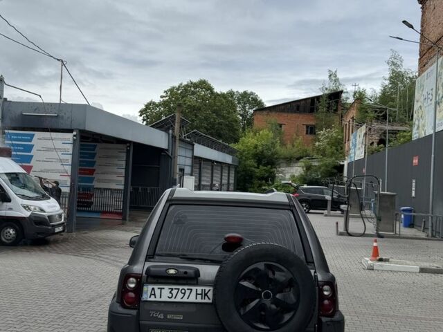 Сірий Ленд Ровер Freelander, об'ємом двигуна 2 л та пробігом 170 тис. км за 3007 $, фото 5 на Automoto.ua