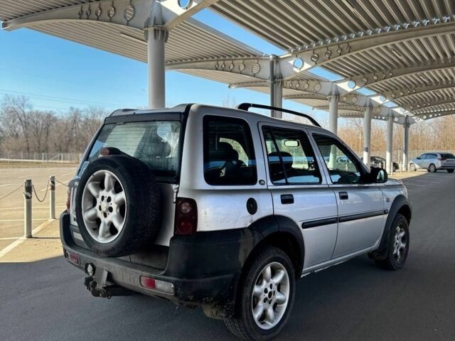 Сірий Ленд Ровер Freelander, об'ємом двигуна 0 л та пробігом 226 тис. км за 2300 $, фото 5 на Automoto.ua