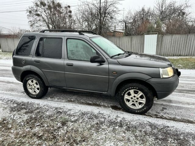 Серый Ленд Ровер Фрилендер, объемом двигателя 2 л и пробегом 290 тыс. км за 2600 $, фото 2 на Automoto.ua