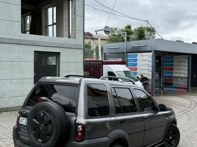 Сірий Ленд Ровер Freelander, об'ємом двигуна 2 л та пробігом 170 тис. км за 3007 $, фото 4 на Automoto.ua