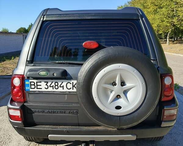 Сірий Ленд Ровер Freelander, об'ємом двигуна 2 л та пробігом 352 тис. км за 6999 $, фото 11 на Automoto.ua