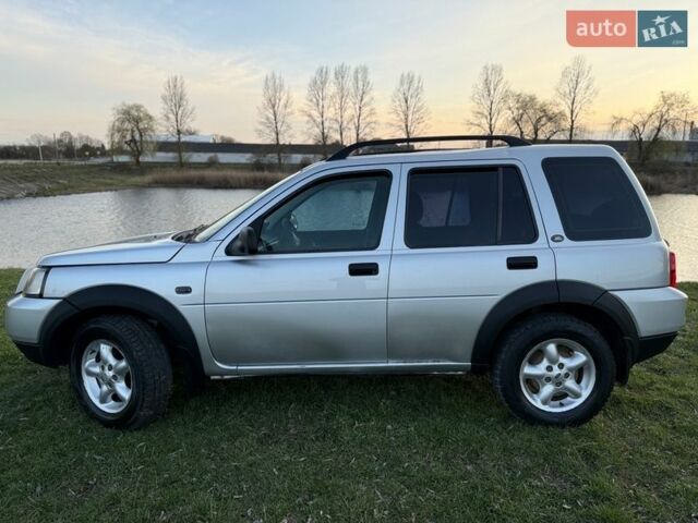 Серый Ленд Ровер Фрилендер, объемом двигателя 1.95 л и пробегом 323 тыс. км за 6000 $, фото 60 на Automoto.ua