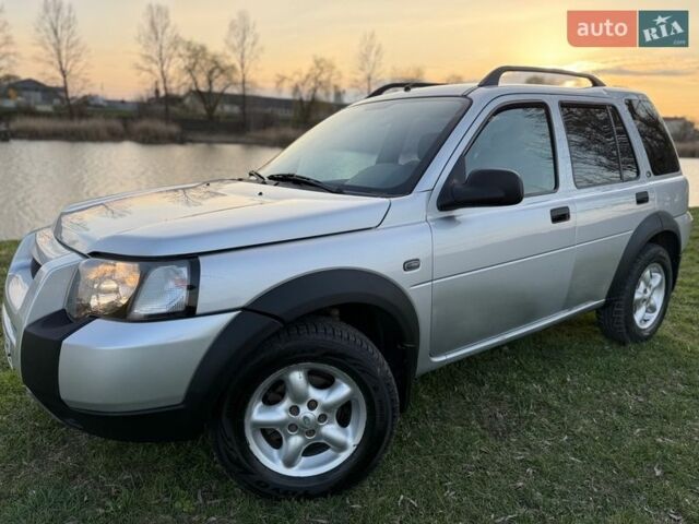 Серый Ленд Ровер Фрилендер, объемом двигателя 1.95 л и пробегом 323 тыс. км за 6000 $, фото 63 на Automoto.ua