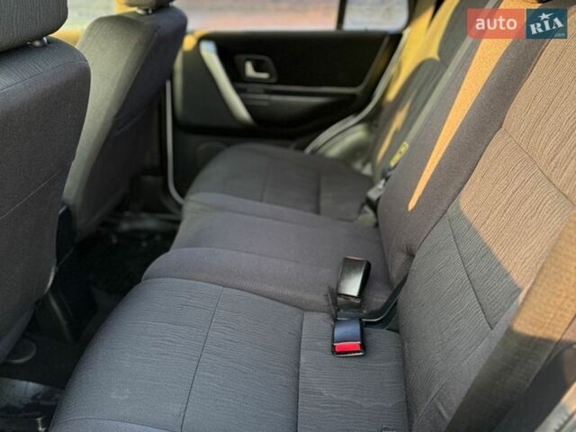 Серый Ленд Ровер Фрилендер, объемом двигателя 1.95 л и пробегом 323 тыс. км за 6000 $, фото 26 на Automoto.ua