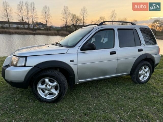 Серый Ленд Ровер Фрилендер, объемом двигателя 1.95 л и пробегом 323 тыс. км за 6000 $, фото 61 на Automoto.ua