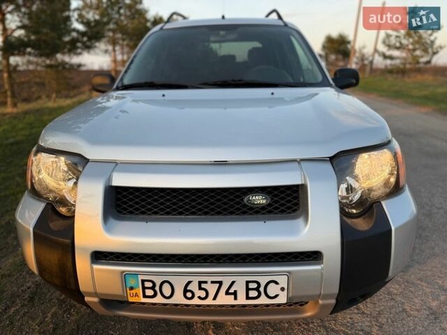 Серый Ленд Ровер Фрилендер, объемом двигателя 1.95 л и пробегом 323 тыс. км за 6000 $, фото 81 на Automoto.ua