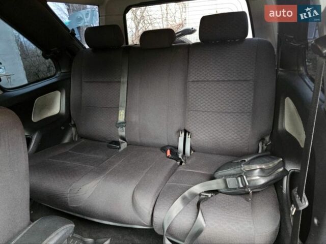 Серый Ленд Ровер Фрилендер, объемом двигателя 1.95 л и пробегом 322 тыс. км за 8100 $, фото 7 на Automoto.ua