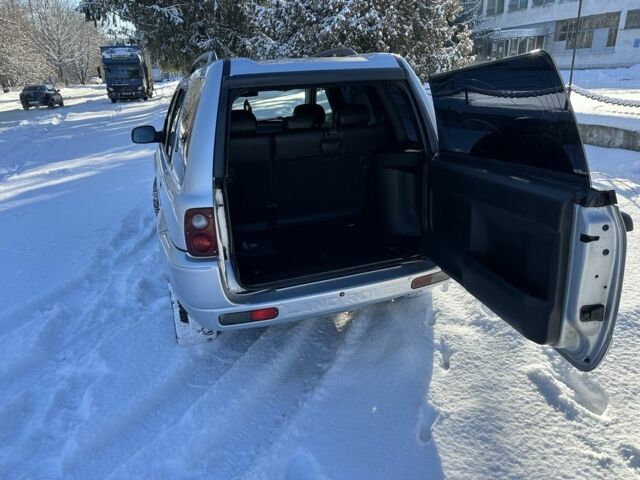 Сірий Ленд Ровер Freelander, об'ємом двигуна 2 л та пробігом 290 тис. км за 3999 $, фото 11 на Automoto.ua