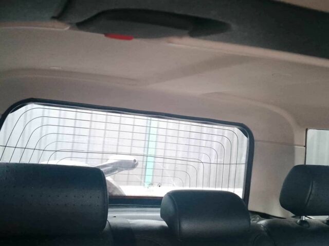 Ленд Ровер Фрилендер 2004 в Нежине на Automoto.ua Серый Ленд Ровер Фрилендер, объемом двигателя 2 л и пробегом 298 тыс. км за 7600 $, фото 7 на Automoto.ua