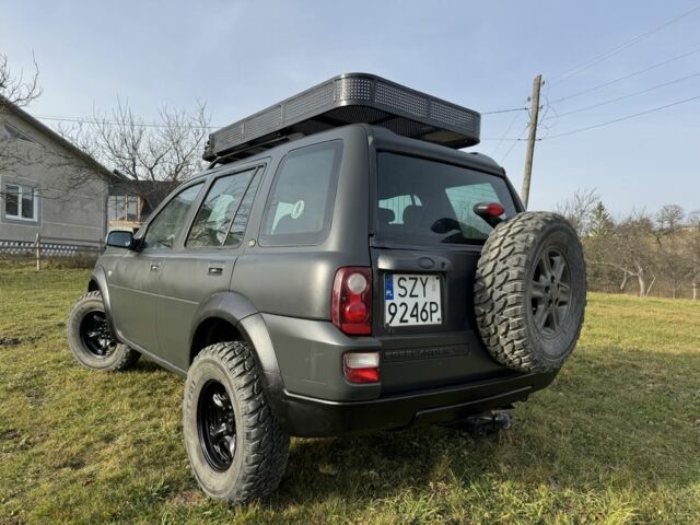 Серый Ленд Ровер Фрилендер, объемом двигателя 2 л и пробегом 252 тыс. км за 3700 $, фото 5 на Automoto.ua