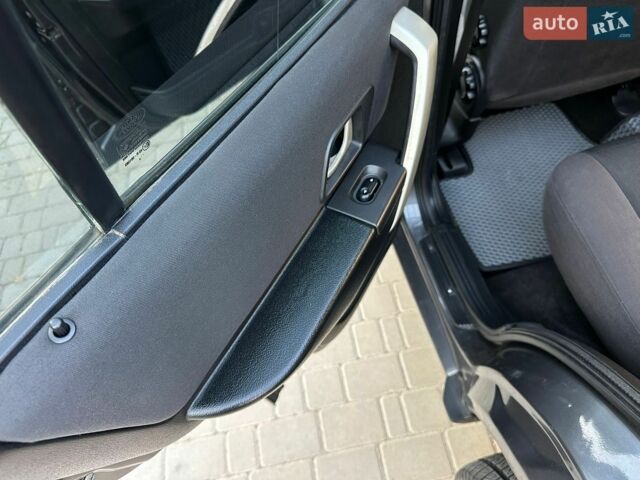 Сірий Ленд Ровер Freelander, об'ємом двигуна 2 л та пробігом 410 тис. км за 5200 $, фото 35 на Automoto.ua
