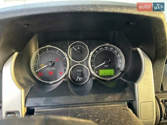 Сірий Ленд Ровер Freelander, об'ємом двигуна 1.95 л та пробігом 150 тис. км за 6800 $, фото 8 на Automoto.ua