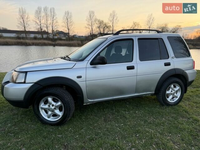 Серый Ленд Ровер Фрилендер, объемом двигателя 1.95 л и пробегом 323 тыс. км за 6000 $, фото 56 на Automoto.ua