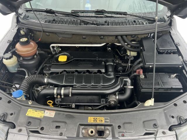 Сірий Ленд Ровер Freelander, об'ємом двигуна 2 л та пробігом 350 тис. км за 6850 $, фото 8 на Automoto.ua