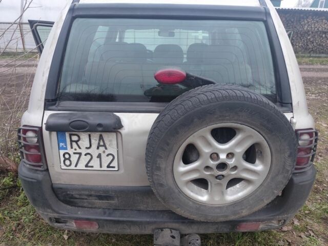 Сірий Ленд Ровер Freelander, об'ємом двигуна 2 л та пробігом 340 тис. км за 2100 $, фото 3 на Automoto.ua