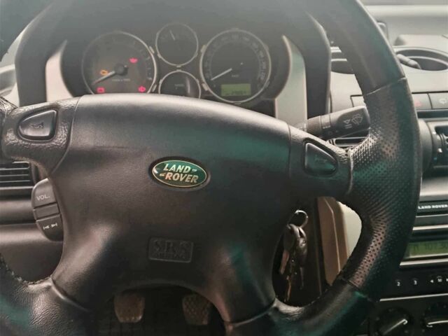 Ленд Ровер Фрилендер 2004 в Нежине на Automoto.ua Серый Ленд Ровер Фрилендер, объемом двигателя 2 л и пробегом 298 тыс. км за 7600 $, фото 10 на Automoto.ua