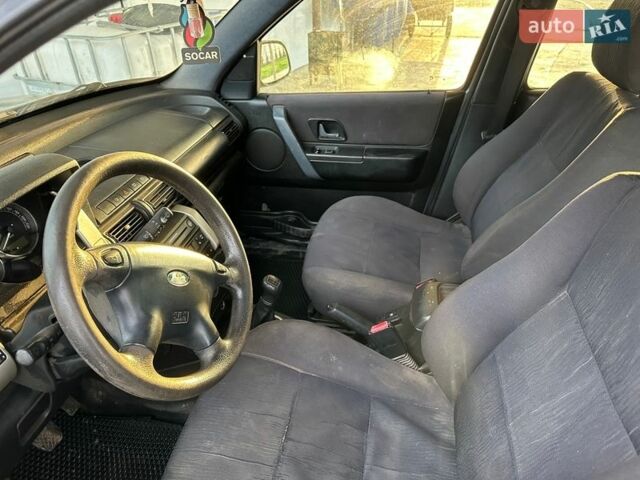 Сірий Ленд Ровер Freelander, об'ємом двигуна 1.95 л та пробігом 276 тис. км за 5500 $, фото 9 на Automoto.ua