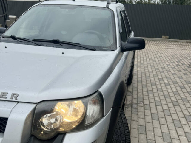 Сірий Ленд Ровер Freelander, об'ємом двигуна 2 л та пробігом 330 тис. км за 8800 $, фото 8 на Automoto.ua