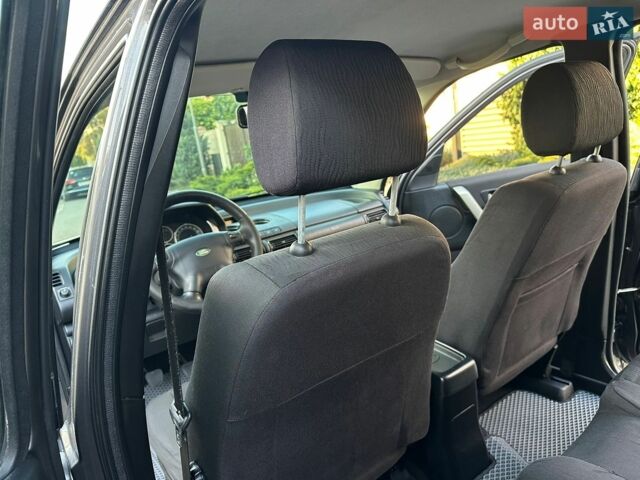 Сірий Ленд Ровер Freelander, об'ємом двигуна 2 л та пробігом 410 тис. км за 5200 $, фото 36 на Automoto.ua