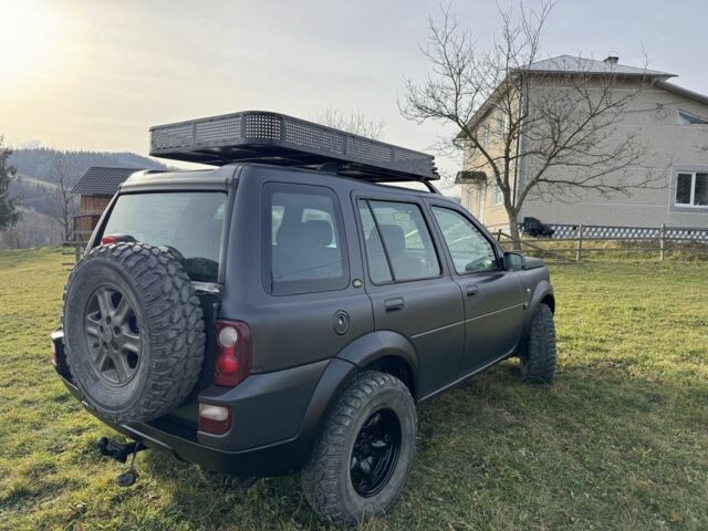 Серый Ленд Ровер Фрилендер, объемом двигателя 2 л и пробегом 252 тыс. км за 3700 $, фото 3 на Automoto.ua