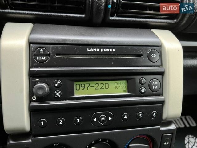 Сірий Ленд Ровер Freelander, об'ємом двигуна 2 л та пробігом 307 тис. км за 8000 $, фото 22 на Automoto.ua