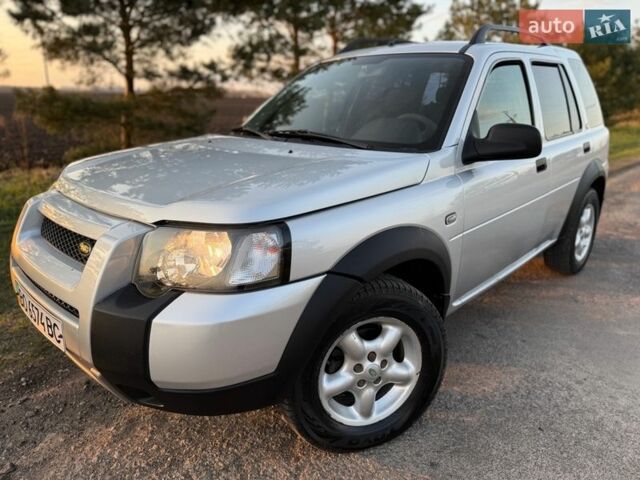 Серый Ленд Ровер Фрилендер, объемом двигателя 1.95 л и пробегом 323 тыс. км за 6000 $, фото 1 на Automoto.ua