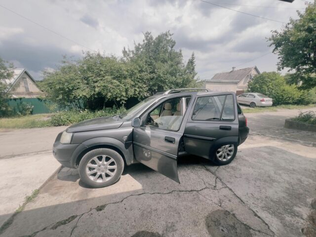 Сірий Ленд Ровер Freelander, об'ємом двигуна 2.5 л та пробігом 127 тис. км за 3795 $, фото 9 на Automoto.ua
