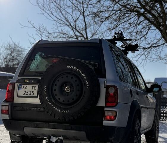 Серый Ленд Ровер Фрилендер, объемом двигателя 2 л и пробегом 205 тыс. км за 7999 $, фото 3 на Automoto.ua