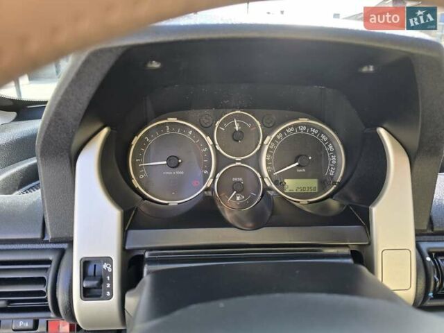 Сірий Ленд Ровер Freelander, об'ємом двигуна 1.95 л та пробігом 250 тис. км за 7650 $, фото 23 на Automoto.ua