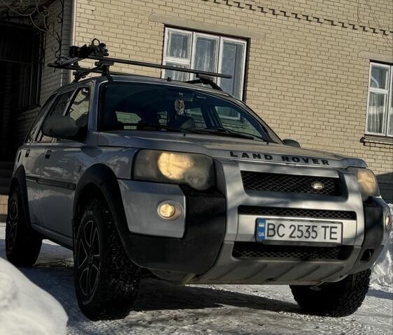 Серый Ленд Ровер Фрилендер, объемом двигателя 2 л и пробегом 205 тыс. км за 7999 $, фото 2 на Automoto.ua