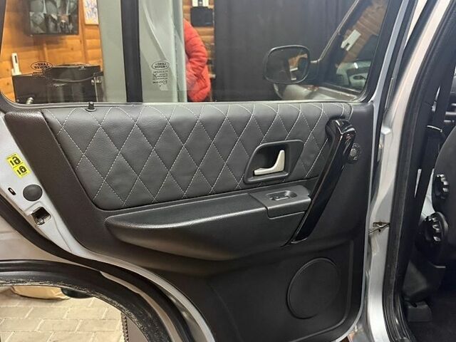 Сірий Ленд Ровер Freelander, об'ємом двигуна 1.95 л та пробігом 250 тис. км за 9500 $, фото 10 на Automoto.ua