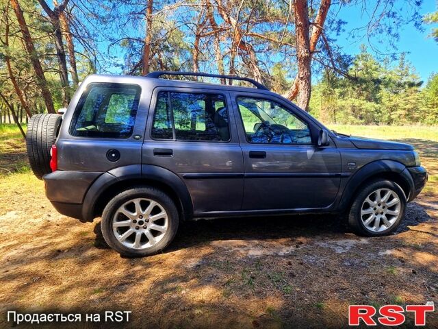 Серый Ленд Ровер Фрилендер, объемом двигателя 2.5 л и пробегом 86 тыс. км за 3500 $, фото 5 на Automoto.ua