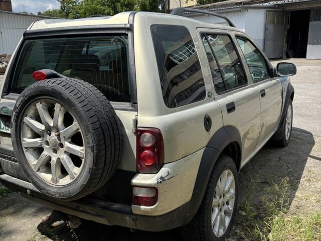 Сірий Ленд Ровер Freelander, об'ємом двигуна 0 л та пробігом 250 тис. км за 2000 $, фото 3 на Automoto.ua