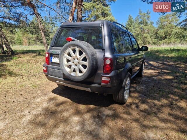 Сірий Ленд Ровер Freelander, об'ємом двигуна 2.5 л та пробігом 85 тис. км за 4700 $, фото 5 на Automoto.ua