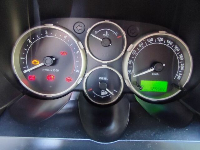 Сірий Ленд Ровер Freelander, об'ємом двигуна 2 л та пробігом 325 тис. км за 7200 $, фото 12 на Automoto.ua