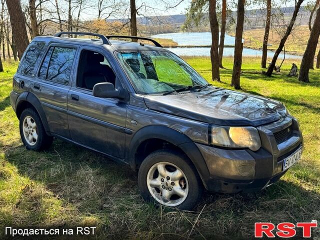 Серый Ленд Ровер Фрилендер, объемом двигателя 2 л и пробегом 300 тыс. км за 2600 $, фото 3 на Automoto.ua
