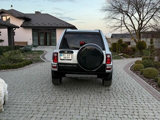 Сірий Ленд Ровер Freelander, об'ємом двигуна 1.95 л та пробігом 250 тис. км за 9500 $, фото 4 на Automoto.ua