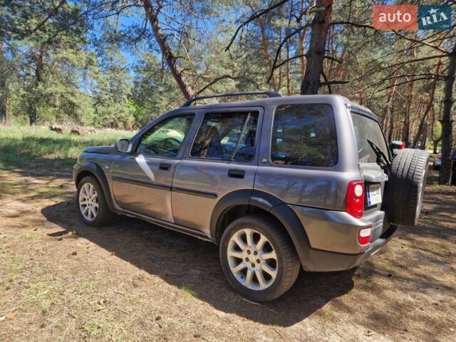 Сірий Ленд Ровер Freelander, об'ємом двигуна 2.5 л та пробігом 85 тис. км за 4700 $, фото 6 на Automoto.ua