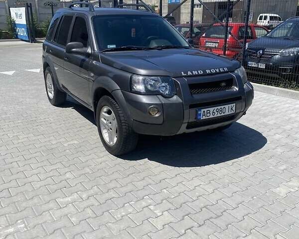 Сірий Ленд Ровер Freelander, об'ємом двигуна 2 л та пробігом 278 тис. км за 7200 $, фото 3 на Automoto.ua