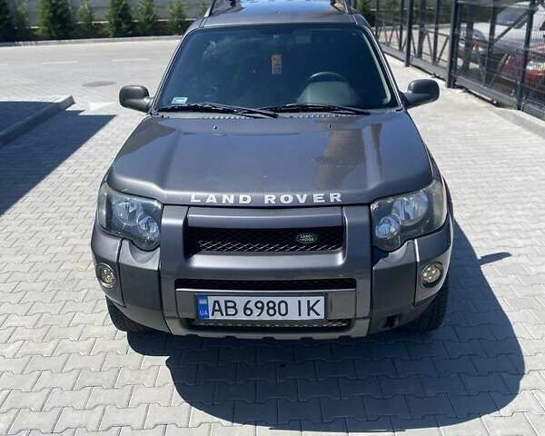 Сірий Ленд Ровер Freelander, об'ємом двигуна 2 л та пробігом 278 тис. км за 7200 $, фото 2 на Automoto.ua