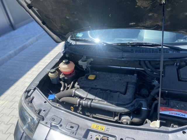 Ленд Ровер Freelander 2006 у Могилев-Подольском на Automoto.ua Сірий Ленд Ровер Freelander, об'ємом двигуна 2 л та пробігом 278 тис. км за 7199 $, фото 23 на Automoto.ua