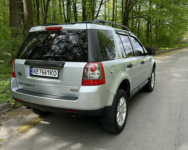 Сірий Ленд Ровер Freelander, об'ємом двигуна 2.18 л та пробігом 258 тис. км за 10700 $, фото 6 на Automoto.ua