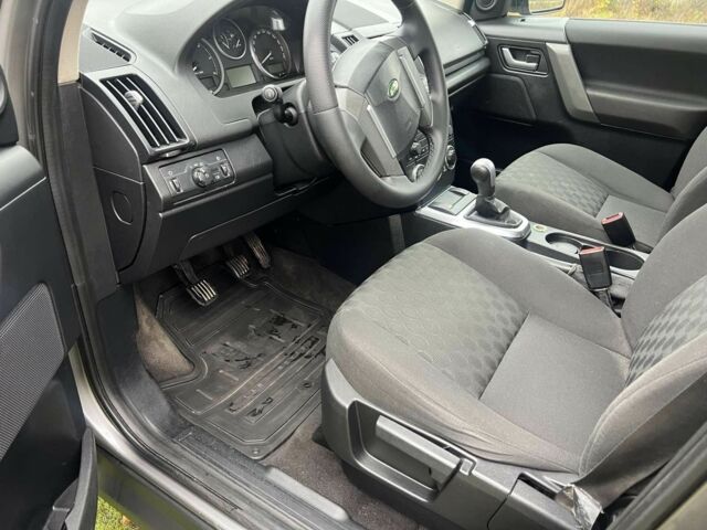 Сірий Ленд Ровер Freelander, об'ємом двигуна 2.2 л та пробігом 202 тис. км за 5900 $, фото 2 на Automoto.ua