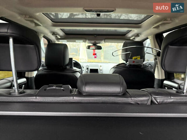 Серый Ленд Ровер Фрилендер, объемом двигателя 3.19 л и пробегом 127 тыс. км за 9999 $, фото 32 на Automoto.ua